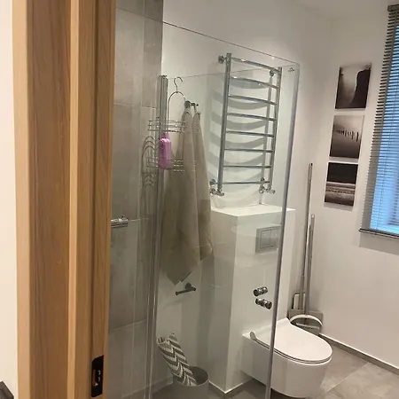 דירה A Cozy In A Quiet Courtyard For A Quiet Stay, Not For Entertainment *