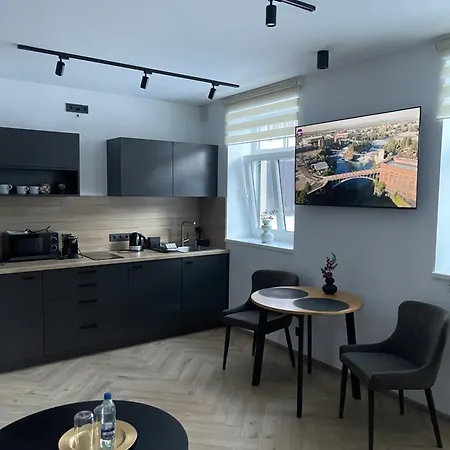 A Cozy In A Quiet Courtyard For A Quiet Stay, Not For Entertainment