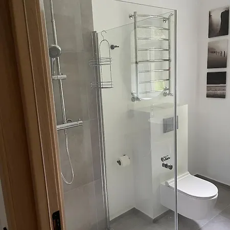 A Cozy In A Quiet Courtyard For A Quiet Stay, Not For Entertainment Apartment